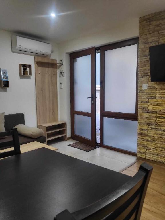 Стаи За Гости Лилия Chissarja Exterior foto